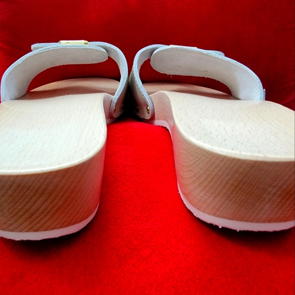 Wooden orthopedic clogs, imported from Italy